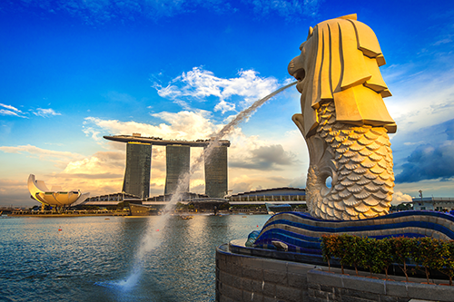 merlion-statue-cityscape-singapore.png